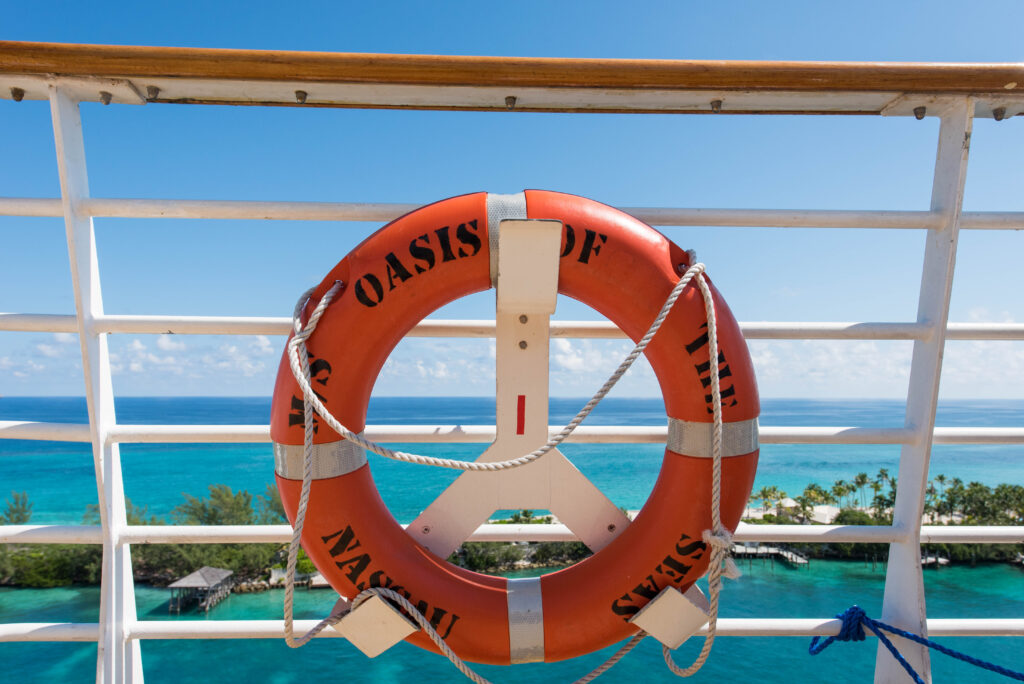 Cruise Gifts 14 Best Holiday Gifts For Cruise Lovers