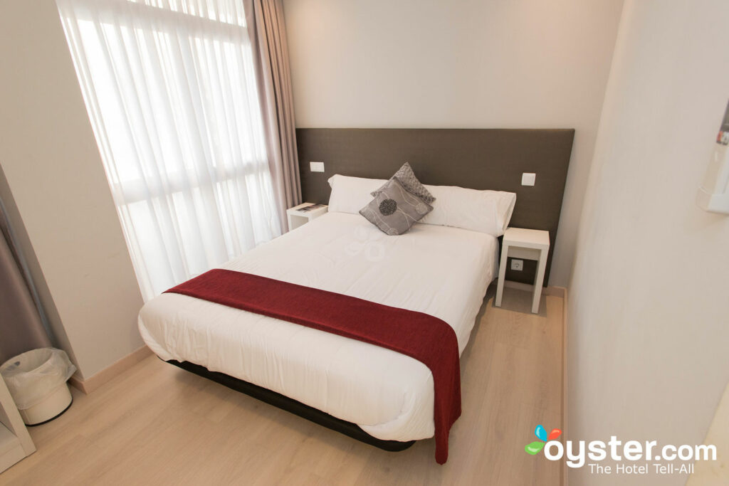 Hostal Aslyp 114 Review Updated Rates Oct 2019 Oystercom - 