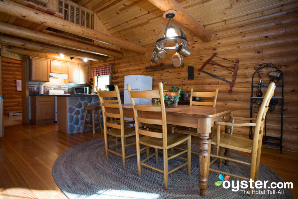 Cedar Lodge Settlement The One Bedroom Log Cabin With Loft At