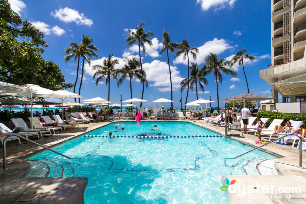 Moana Surfrider A Westin Resort Spa Waikiki Beach Review What
