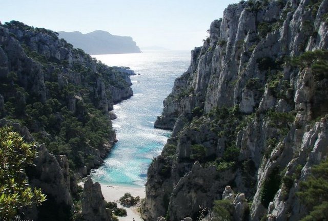 Las Calas de Cassis por Akunamatata a través de Flickr