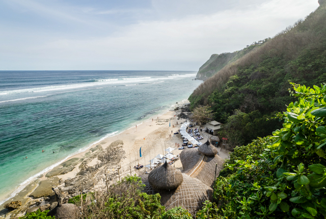 Playa de Ungasan en Karma Kandara / Oyster