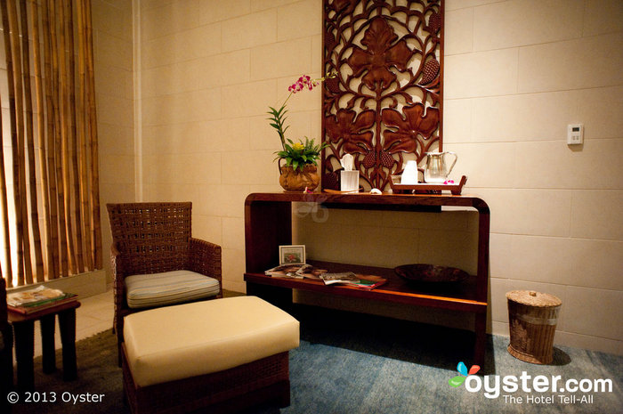 Das hoch angesehene Mandara Spa der balinesischen Spa-Kette umfasst ein Eukalyptus-Dampfbad, eine Relax-Lounge und Vichy-Duschen - ein Muss für Paare.