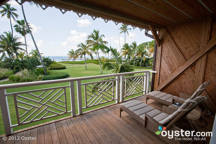 Alors que vous partez un après-midi sur votre terrasse privée à Nevis.