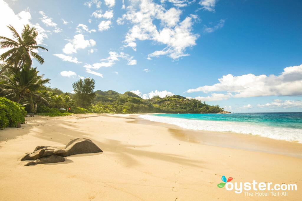 Playa en Banyan Tree Seychelles, Mahe