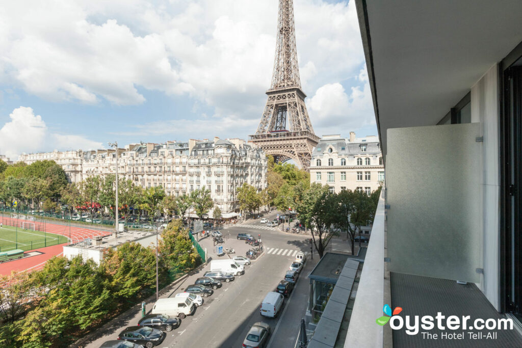 La chambre de luxe du Pullman Paris Tour Eiffel