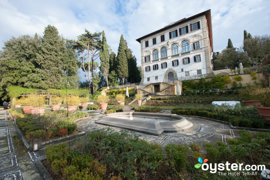 Otro de nuestros hoteles florentinos favoritos con un servicio increíble es Il Saviatino .
