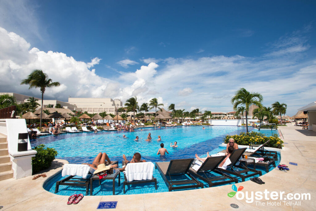 Pool at Moon Palace Golf & Spa Resort