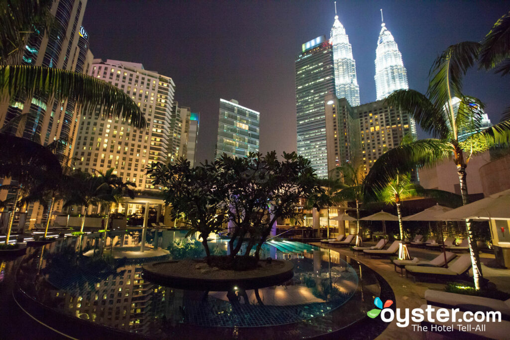 Piscina en el Grand Hyatt Kuala Lumpur