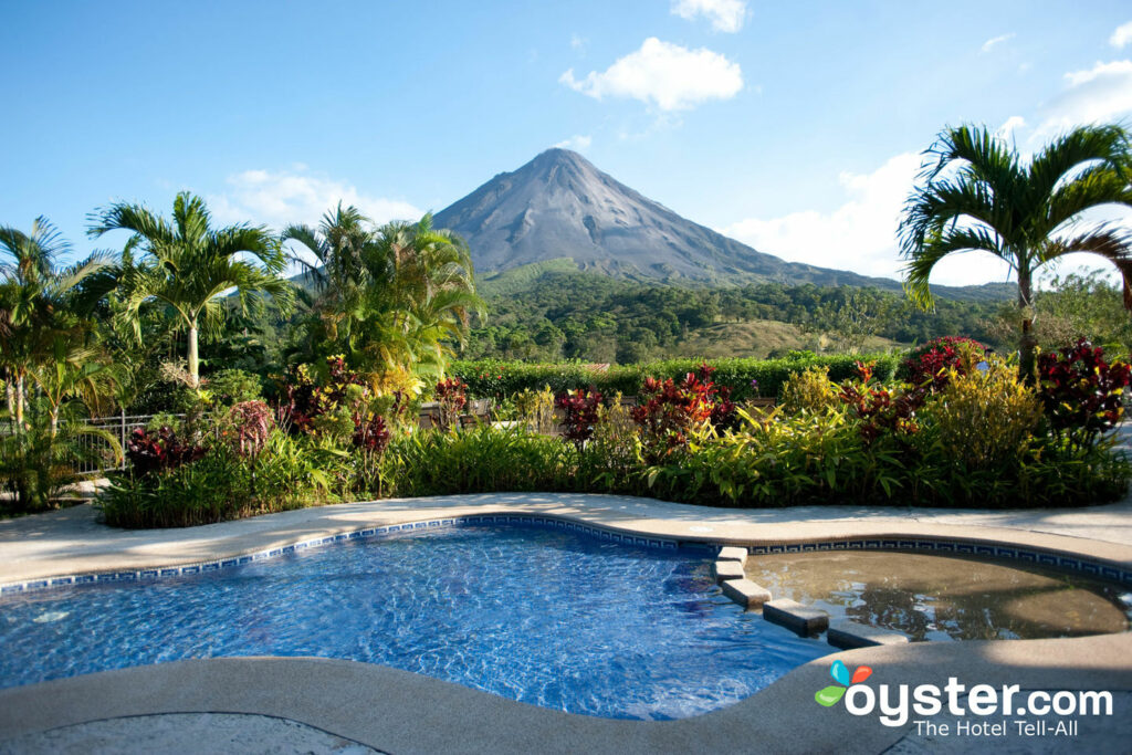 La vista da Arenal Kioro Suites and Spa.