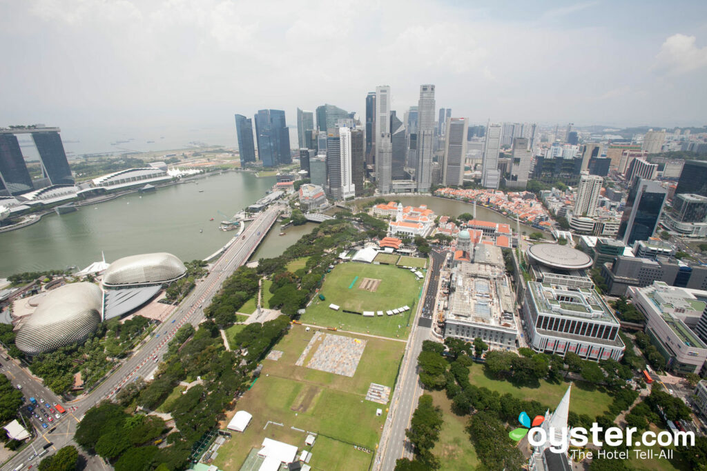 La suite presidenziale di Swissotel The Stamford, Singapore / Oyster