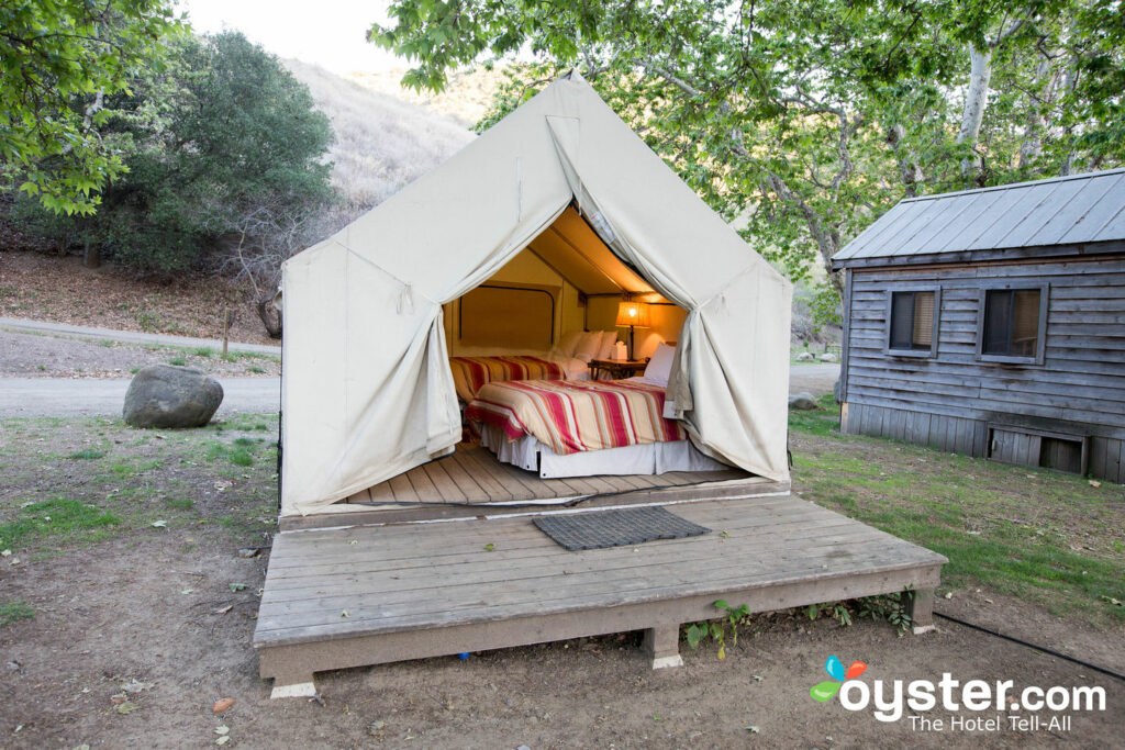 Mesmo as escavações mais básicas aqui são mais luxuosas do que a tenda de Strayed.