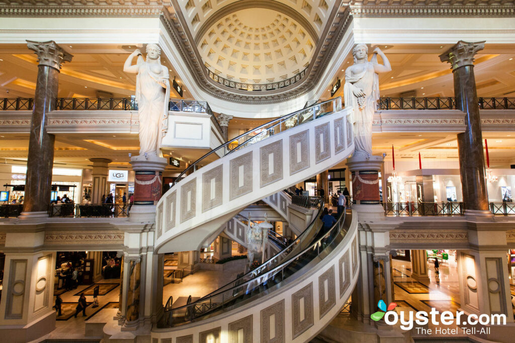 O Forum Shops no Caesars Palace Hotel & Casino / Oyster