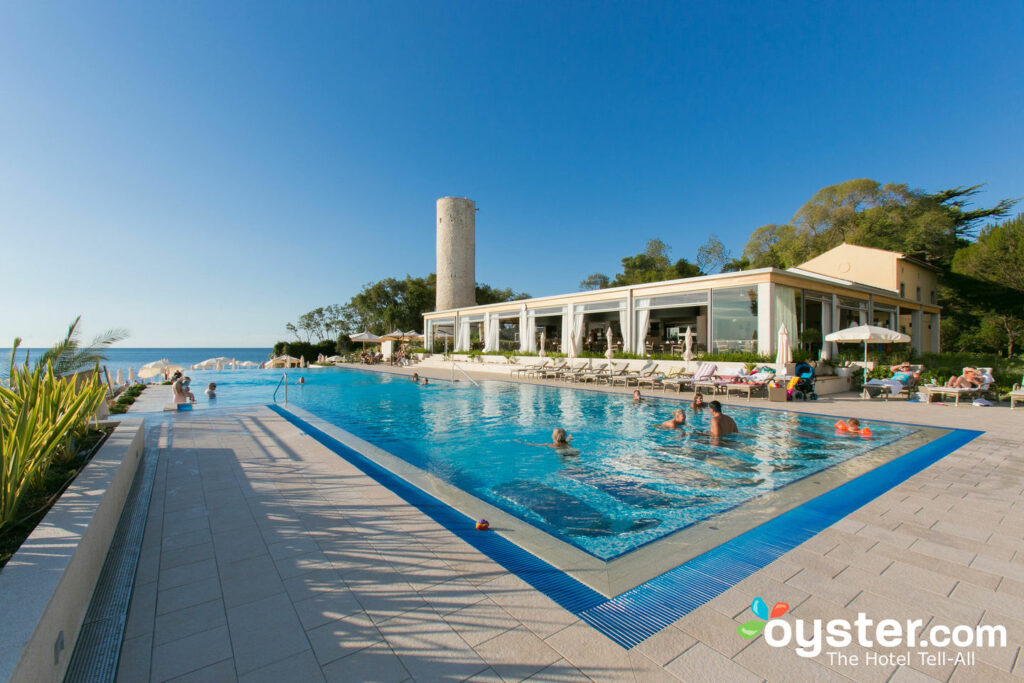 Valamar Isabella Hotel / Auster