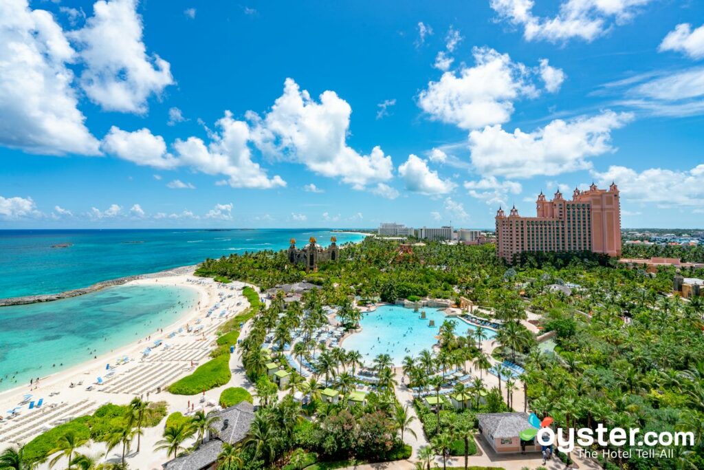 Blick vom One King Bed in der Bucht von Atlantis