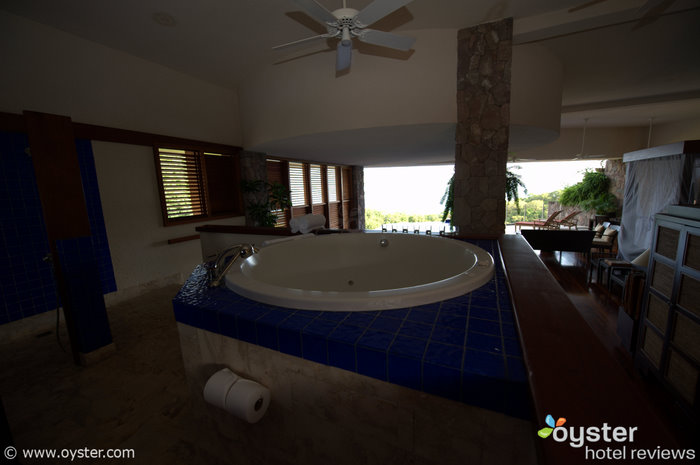 Um quarto no resort Jade Mountain em St. Lucia