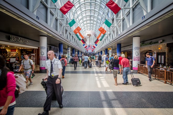 Aeroporto internazionale di Chicago O'Hare, per gentile concessione di Nicola, Flickr