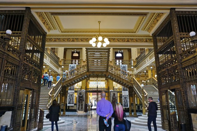 Dentro do Palacio de Correos do México; Foto cedida por: Andrew Villagomez