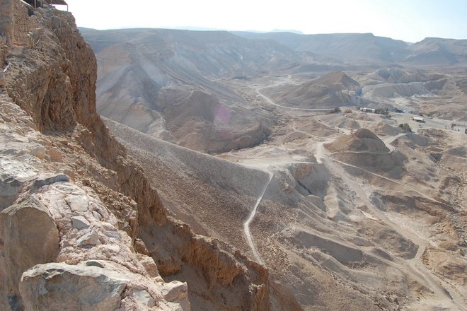 Hiking the Masada (Foto per gentile concessione di Joshua Bloom )
