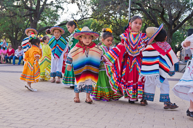 Desilusión Maravilloso Uva 5 increíbles Fiestas del Cinco de Mayo que no tienes que viajar a México  para