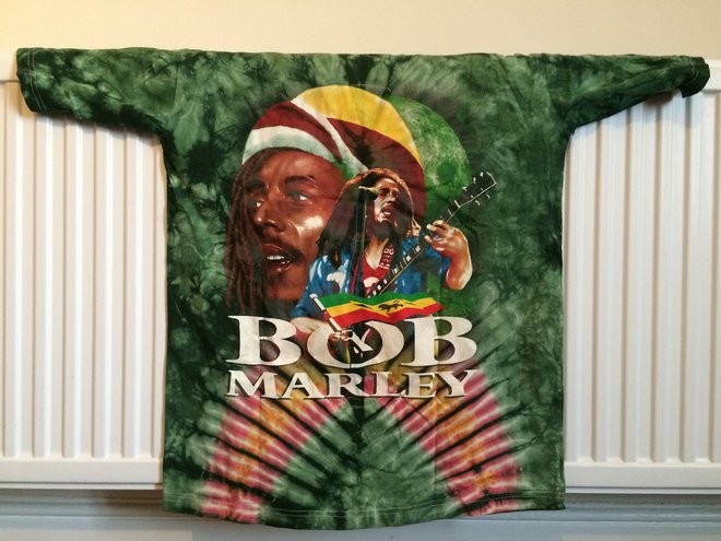 Ce t-shirt Bob Marley gracieuseté de Toby Orton