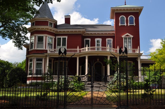 Author Stephen King's Home, Photo courtesy of Flickr/Madeleine Deaton Author Stephen King's Home