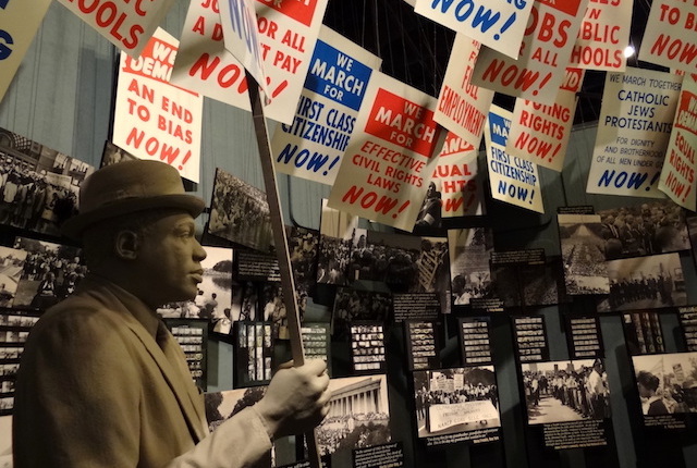 Museo Nacional de Derechos Civiles; Foto cortesía de Flickr / Adam Jones