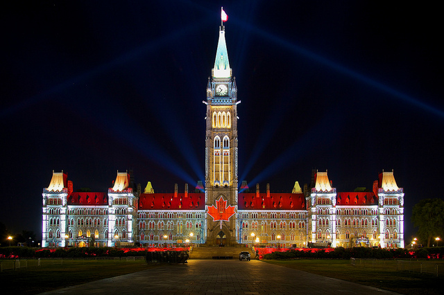 Center Block, Parliment Hill, Ottawa, Ontario. Foto per gentile concessione di  Jiuguang Wang