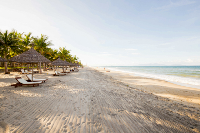 Plage au Palm Garden Beach Resort & Spa