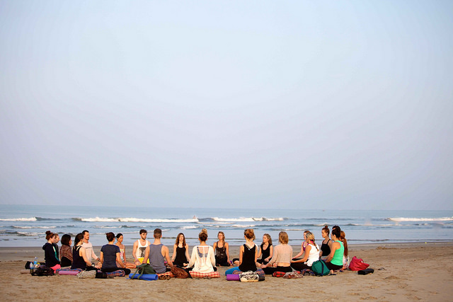 Les gens du yoga / Flickr