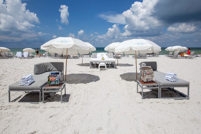 Beach loungers at the Edgewater Beach Hotel/Oyster