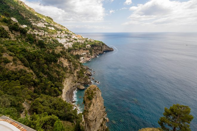 Beach at Grand Hotel Tritone in Praiano/Oyster