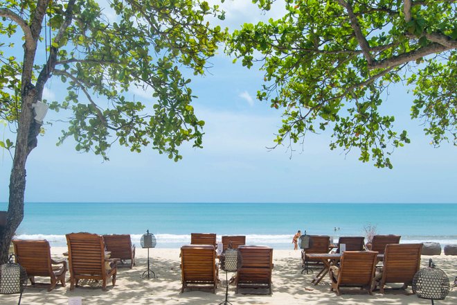 Playa en el Belmond Jimbaran Puri / Oyster