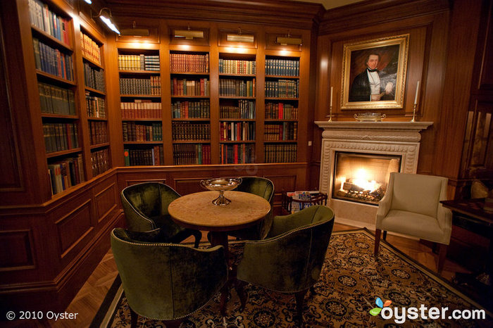 Sala de libros en The Jefferson, Washington DC