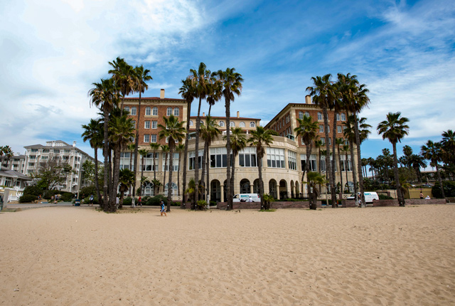 Plage de l' Hôtel Casa Del Mar / Oyster