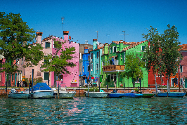 Les maisons colorées de Burano; Lisa Elliott / Flickr