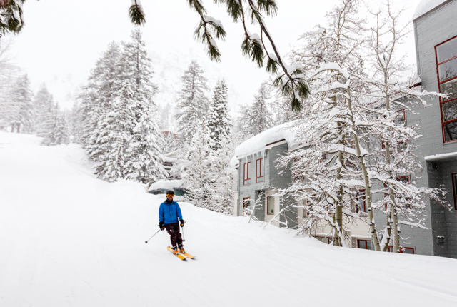 Squaw Valley, Lake Tahoe, Californie / Oyster