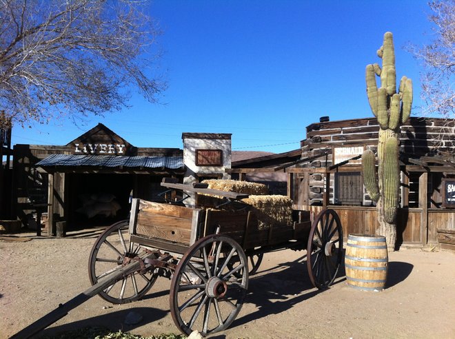 Pioneertown; peterw_in_la/Flickr