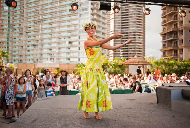 Hilton Hawaiian Village Waikiki Beach Resort / Oyster