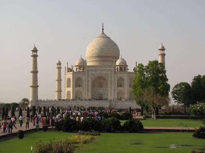 Taj Mahal, India; Christopher John SSF / Flickr