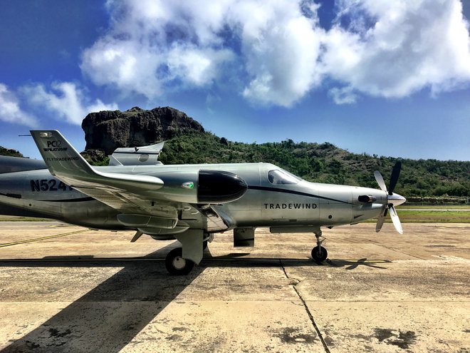 Avião Tradewind, St. Barts / Oyster