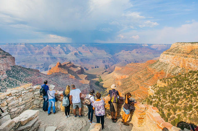 Excursão de ônibus da Margem Sul do Grand Canyon com Upgrades Opcionais / Viator