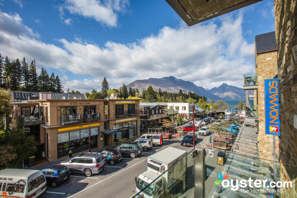 Blick vom Nomads Queenstown Hostel / Oyster