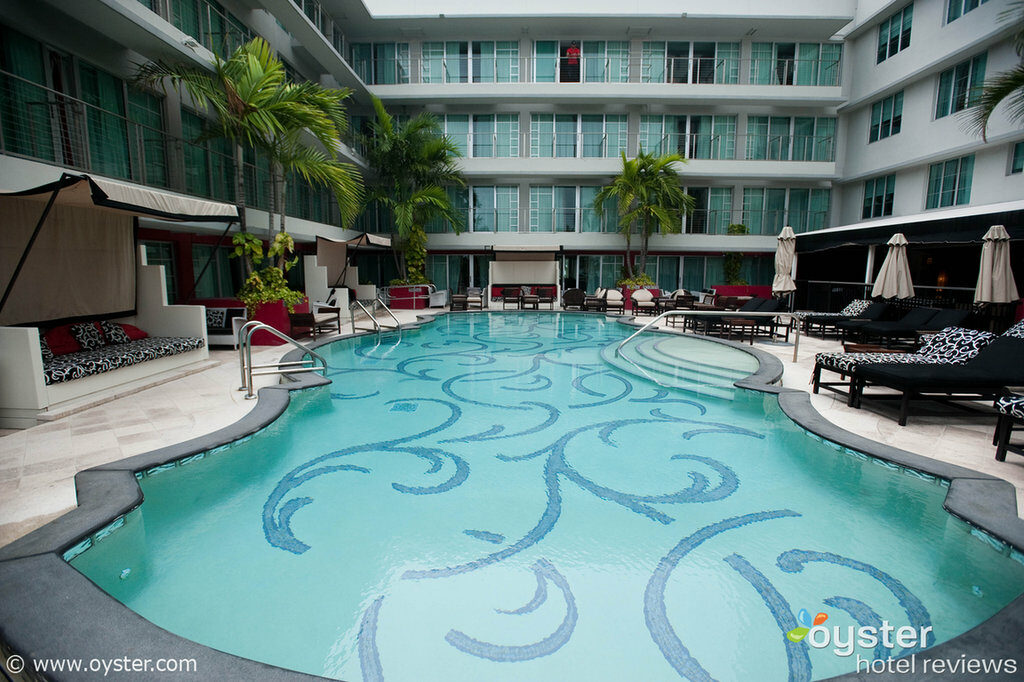Hotel Victor, piscina sem borda