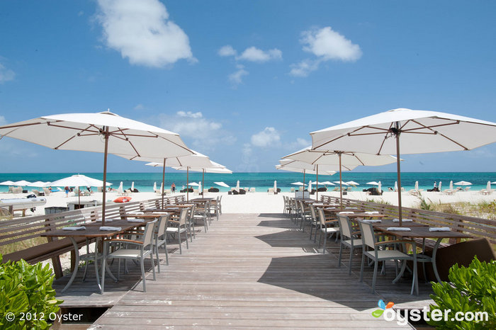 Beach Bar al Gansevoort Turks e Caicos, un Wymara Resort