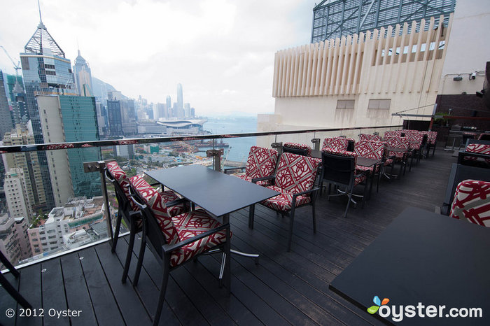 ToTT's et terrasse sur le toit à l'Excelsior Hong Kong