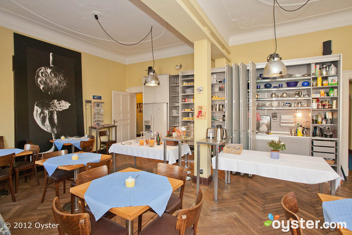 Salle de petit-déjeuner à l'hôtel Art Nouveau Berlin