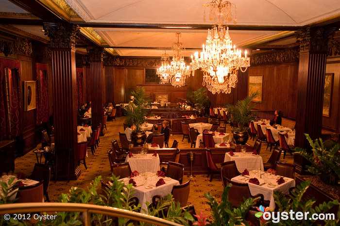 L'historique Omni Parker House semble être le refuge parfait pour une créature fantomatique.