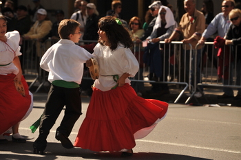 O Columbus Day Parade de Manhattan dança até a 5th Avenue. Crédito da foto: Asterix611 / Flickr