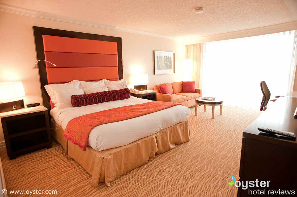 Renoviertes Zimmer mit Kingsize-Bett, Marriott Kauai